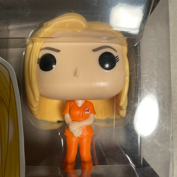 Orange is the New Black Piper Chapman Funko POP! #245 - Picture 11 of 11
